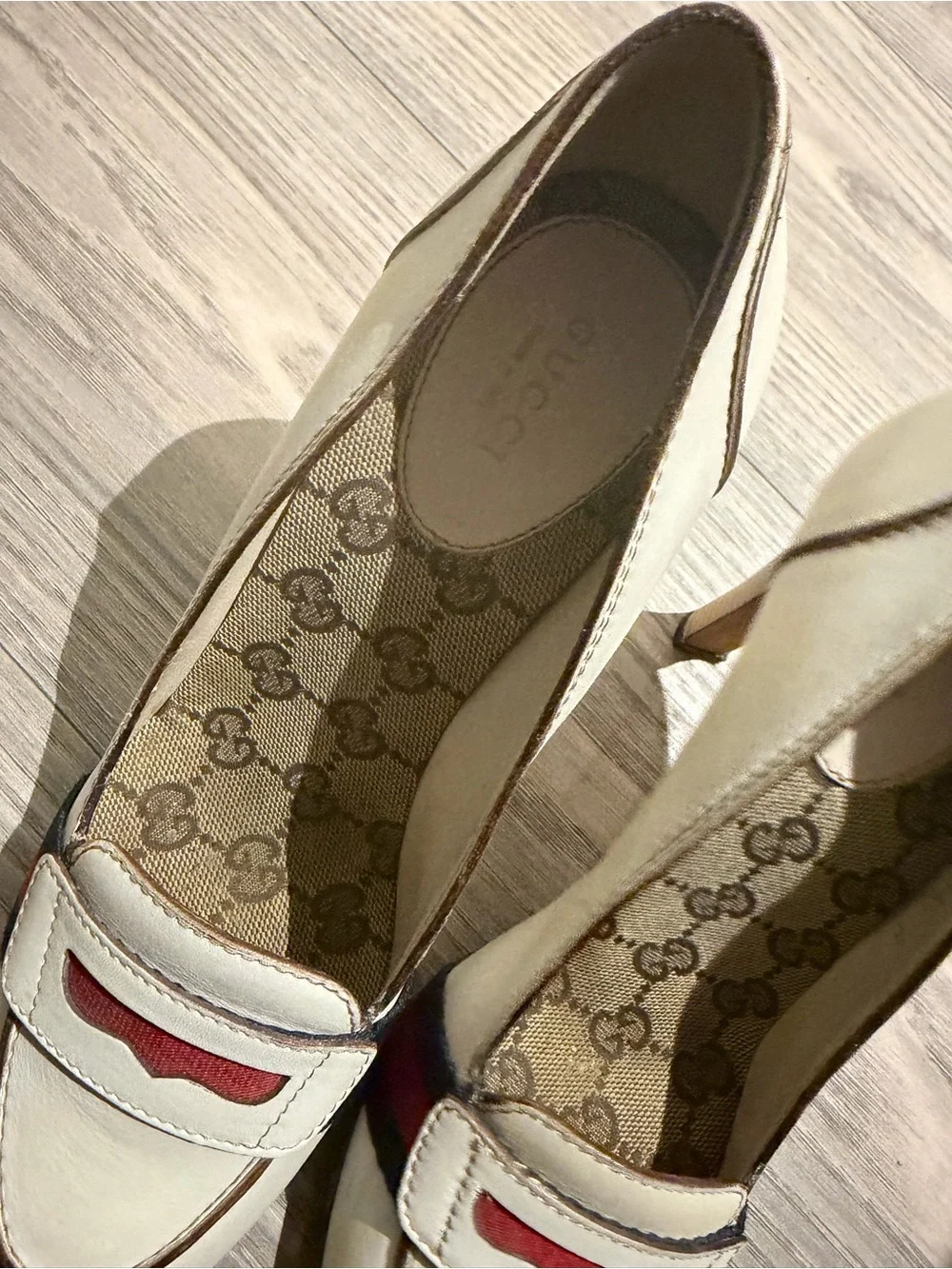Gucci Cream Leather Loafers with Red Strap Detail